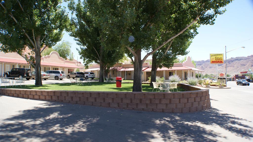 Adventure Inn Moab 2*