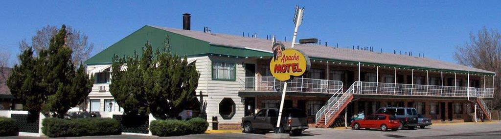 Hotel Apache