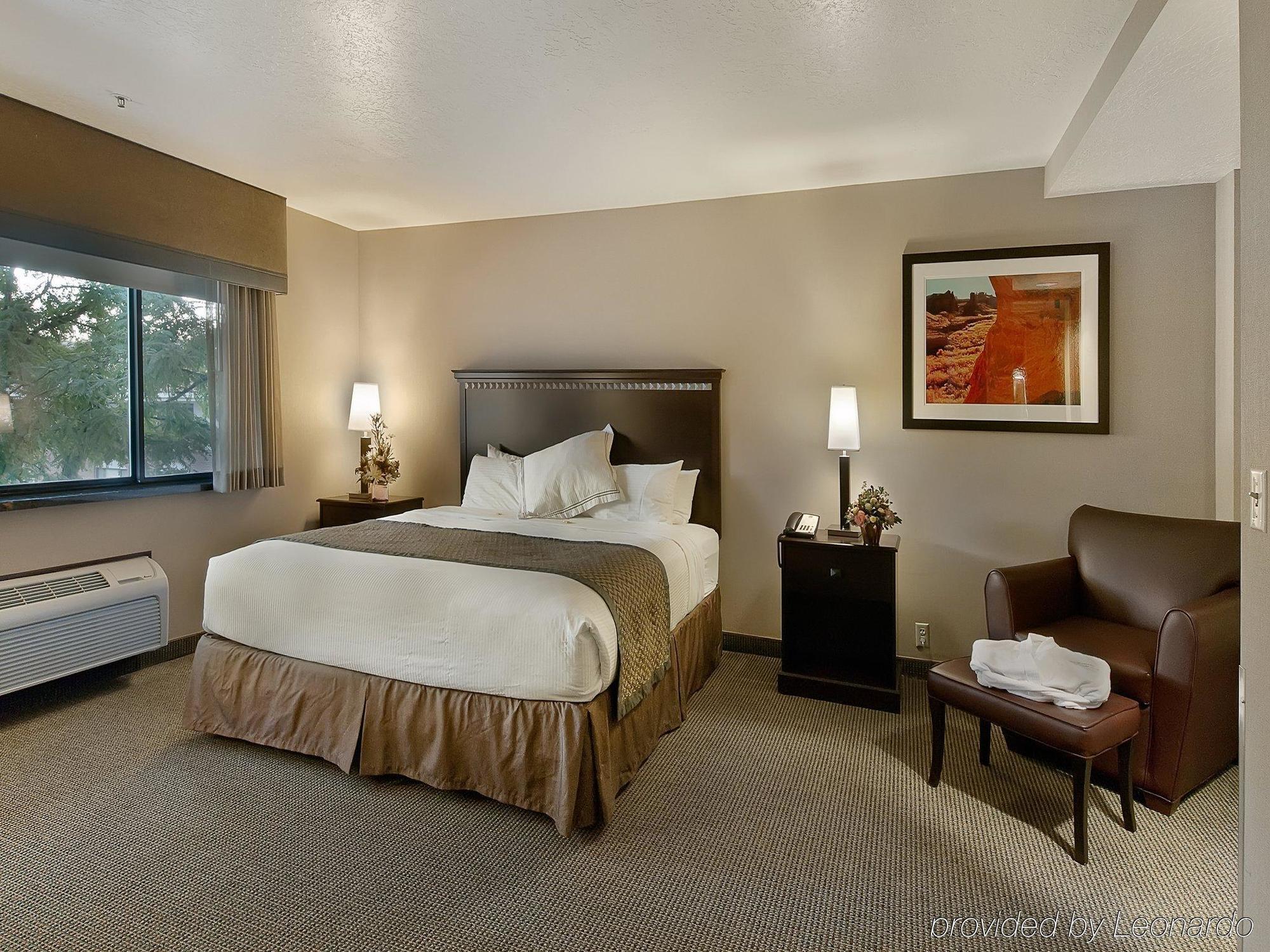 Western Canyonlands Hotel