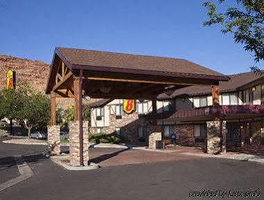 Motel Super 8 By Wyndham 2*