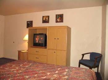 Hotel Apache