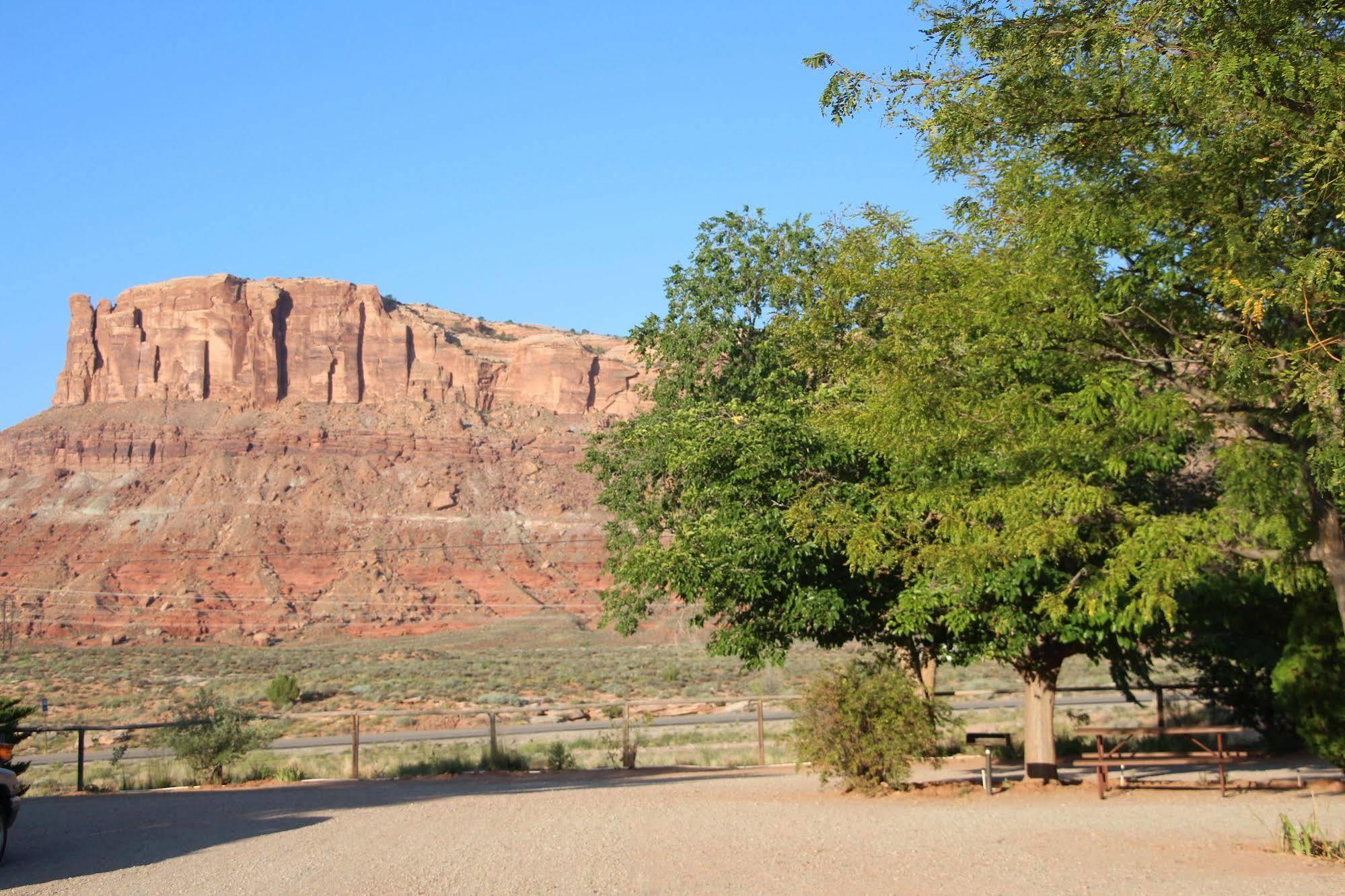 Sun Outdoors Canyonlands Gateway