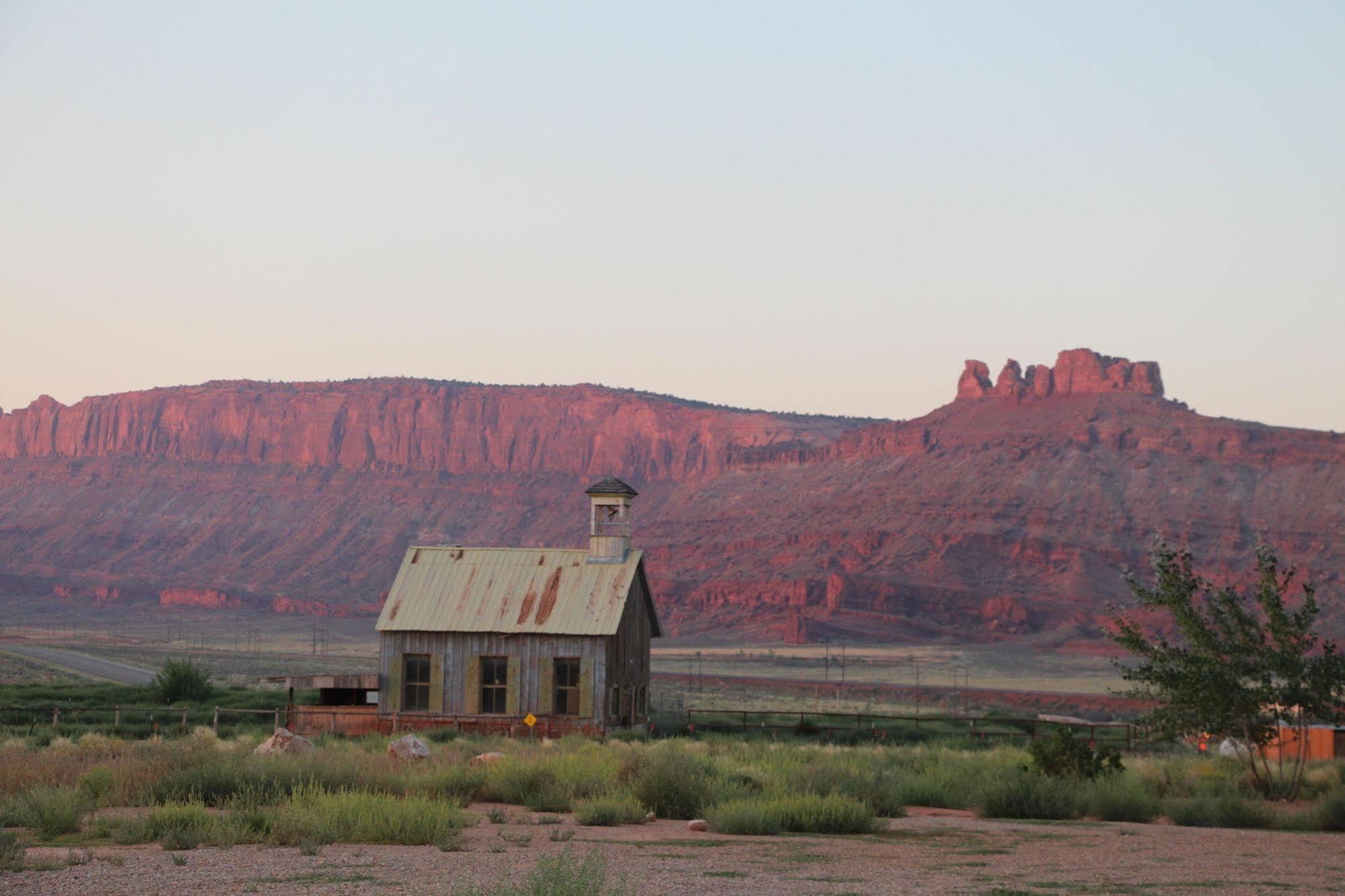 Sun Outdoors Canyonlands Gateway Holiday park