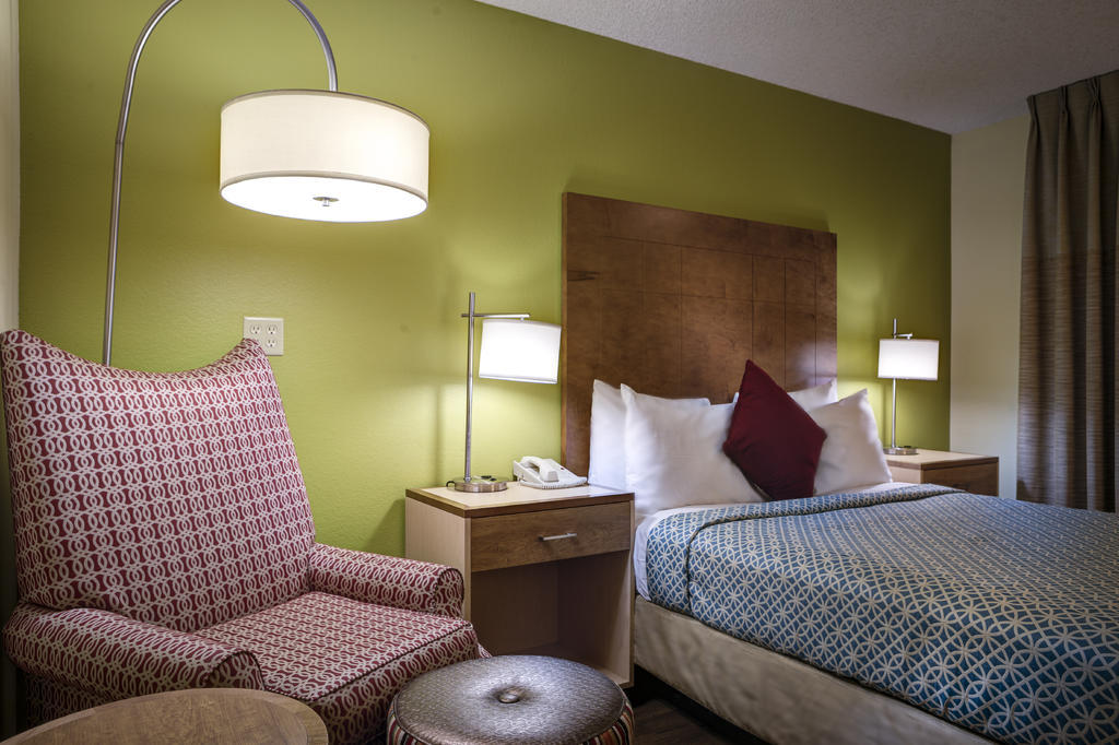 Motel Super 8 By Wyndham 2*