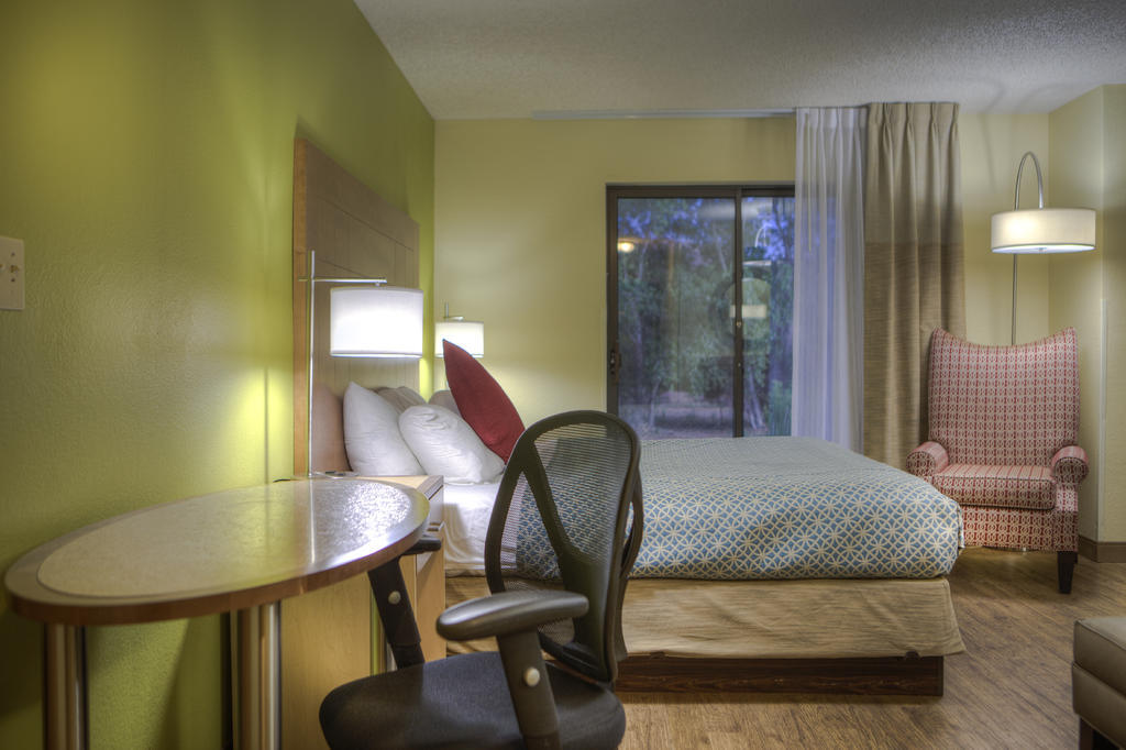 Super 8 By Wyndham 2*