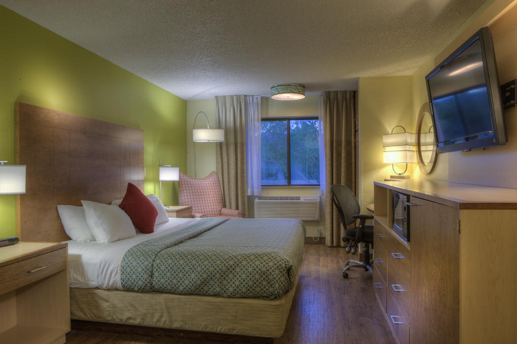 Super 8 By Wyndham