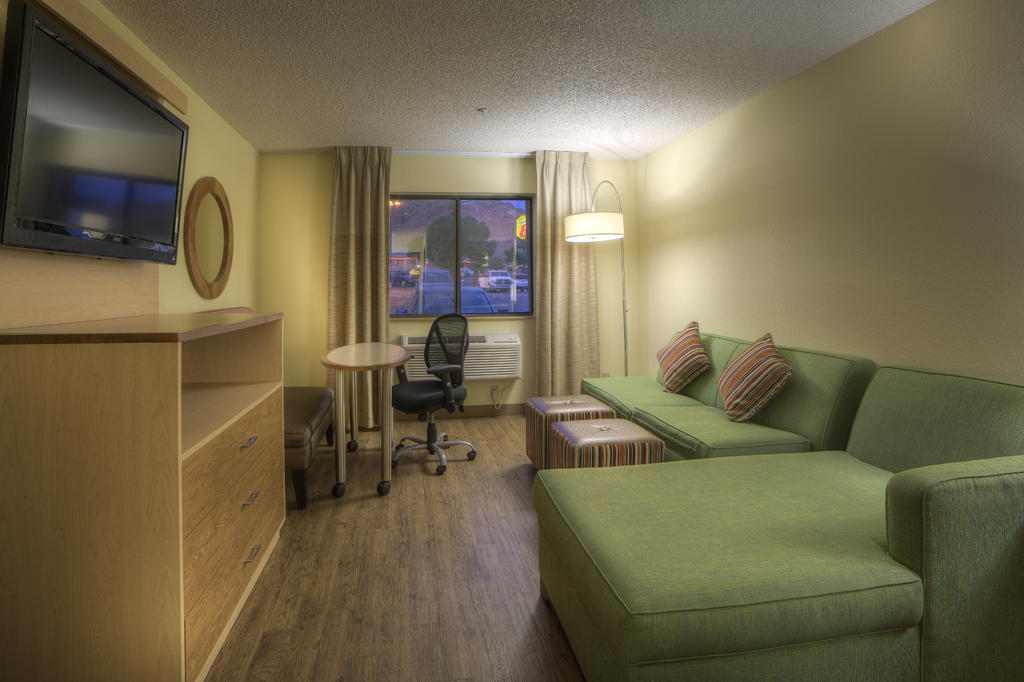 Super 8 By Wyndham Motel Moab