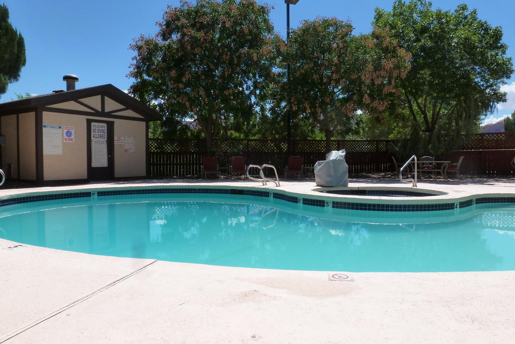 Motel Super 8 By Wyndham 2*