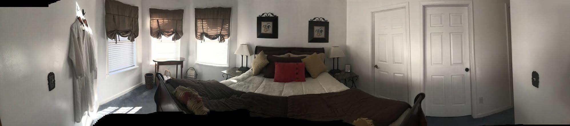 Beds Xpress Bed & Breakfast 3*