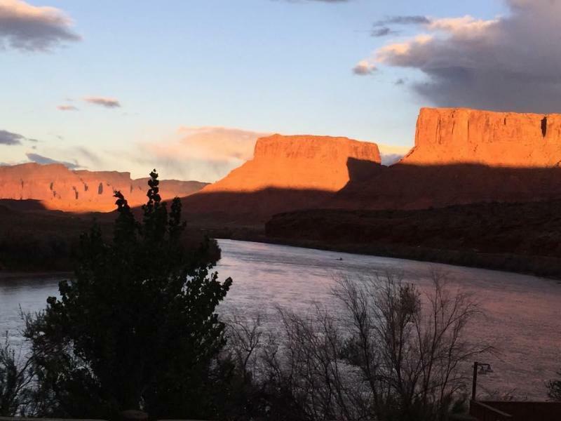 Lodge Red Cliffs