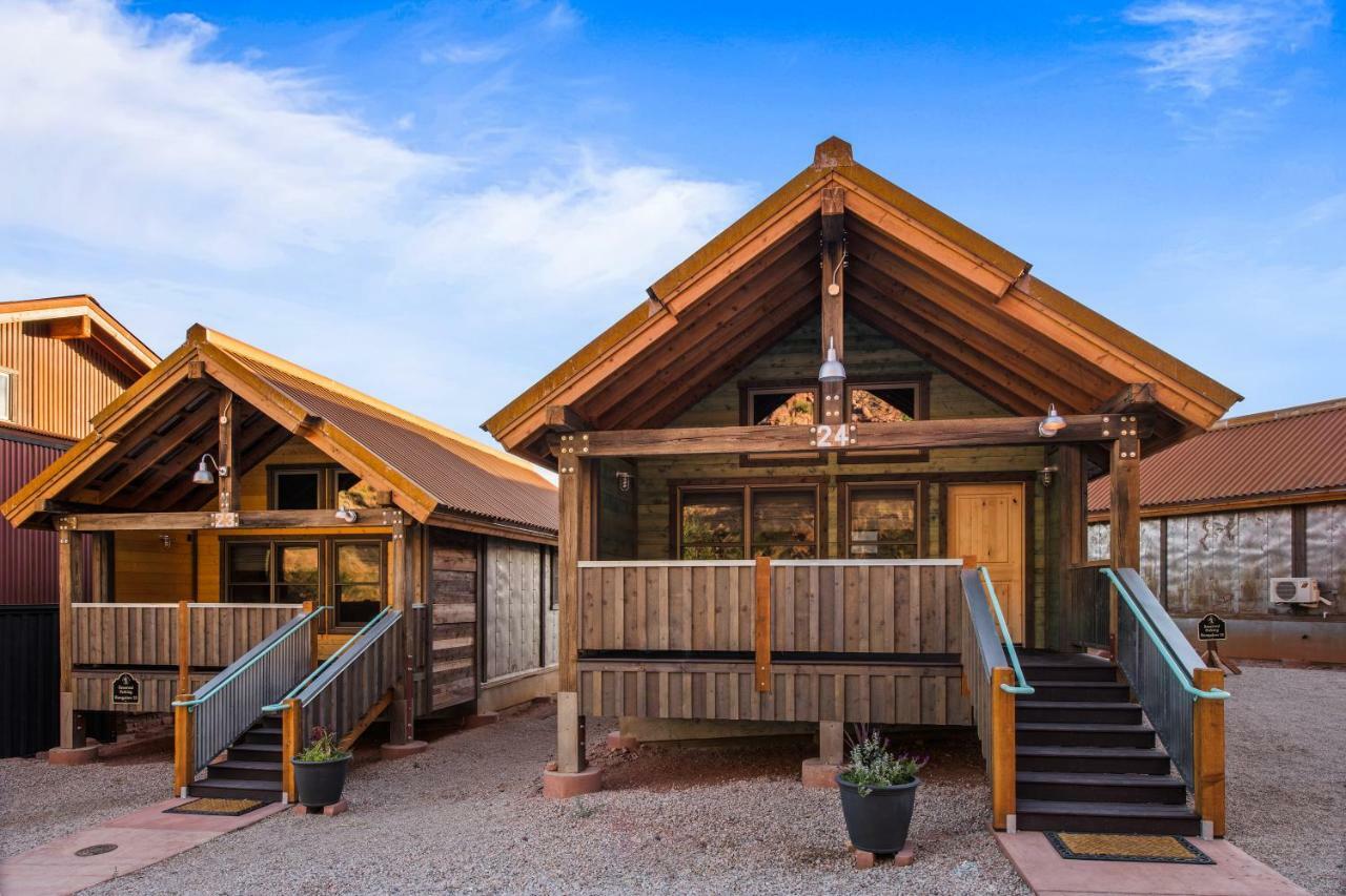 Springs Ranch 3*