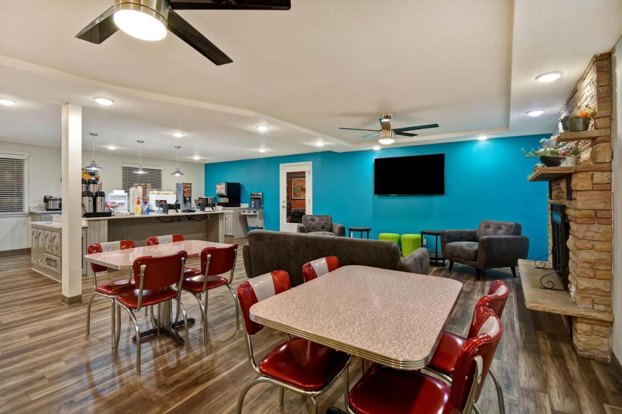 Expedition Arches National Park Motel 3*