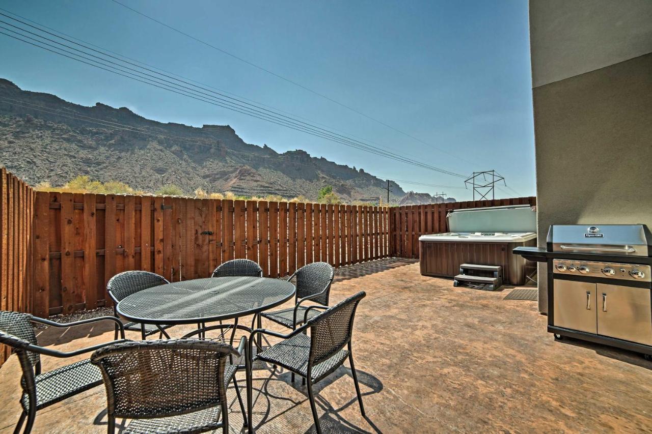 Holiday home Townhome With Hot Tub And Patio - Near Arches *