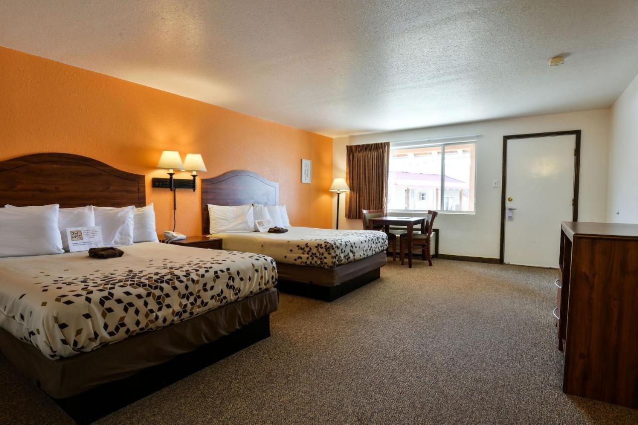 Adventure Inn Moab 2*